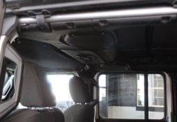 2020 Jeep Wrangler Sahara - Image 45