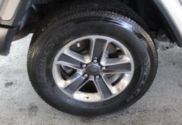 2020 Jeep Wrangler Sahara - Image 54