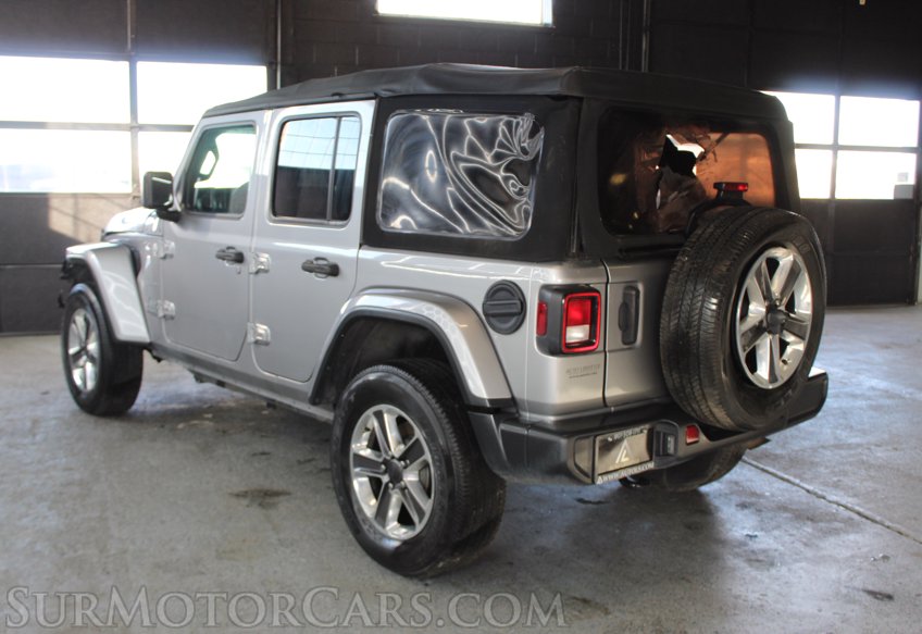 2020 Jeep Wrangler Sahara - Image 5