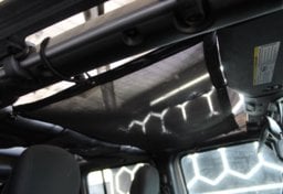 2020 Jeep Wrangler Sahara - Image 43