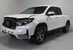 2022 Honda Ridgeline RTL-E - Image 3