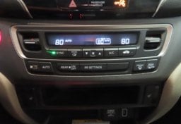 2022 Honda Ridgeline RTL-E - Image 37