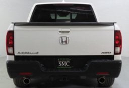 2022 Honda Ridgeline RTL-E - Image 8