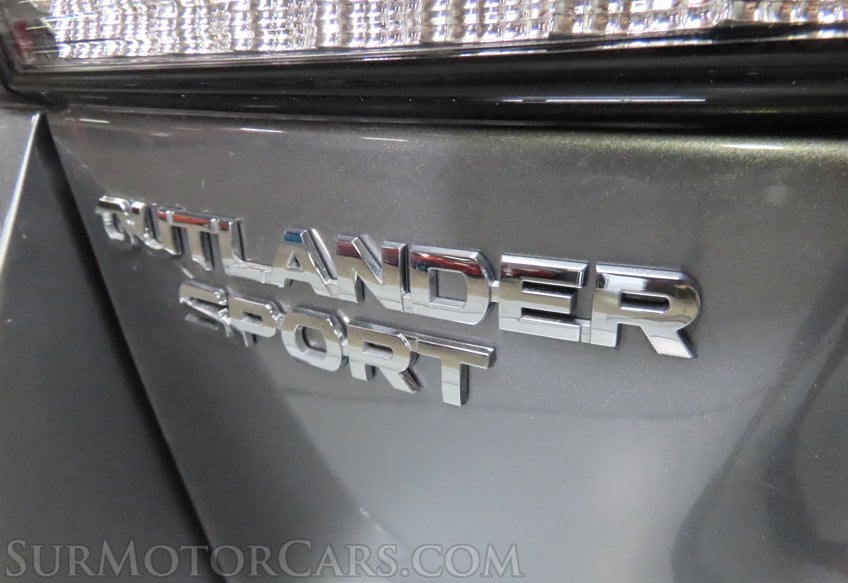 2025 Mitsubishi Outlander Sport - Image 34