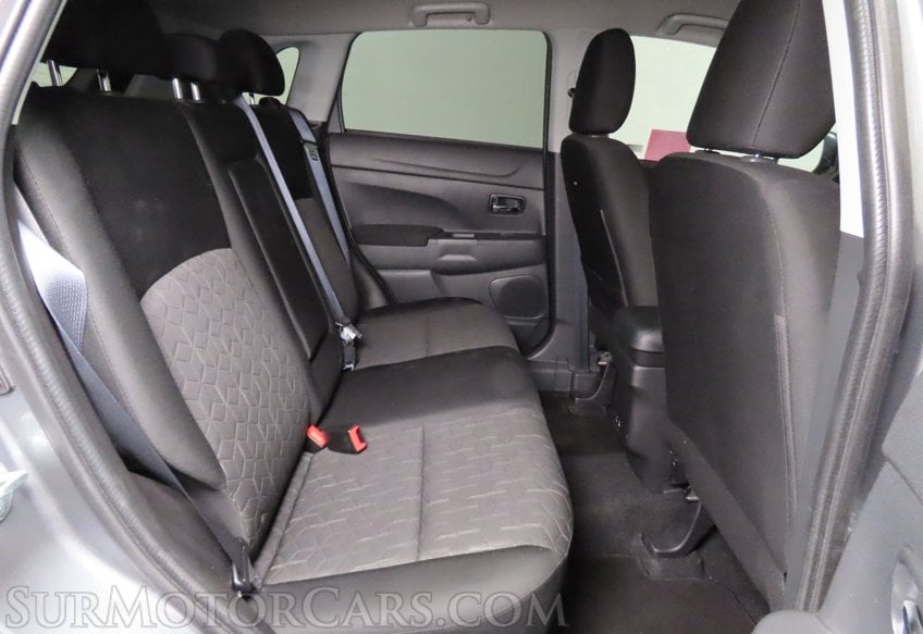 2025 Mitsubishi Outlander Sport - Image 25