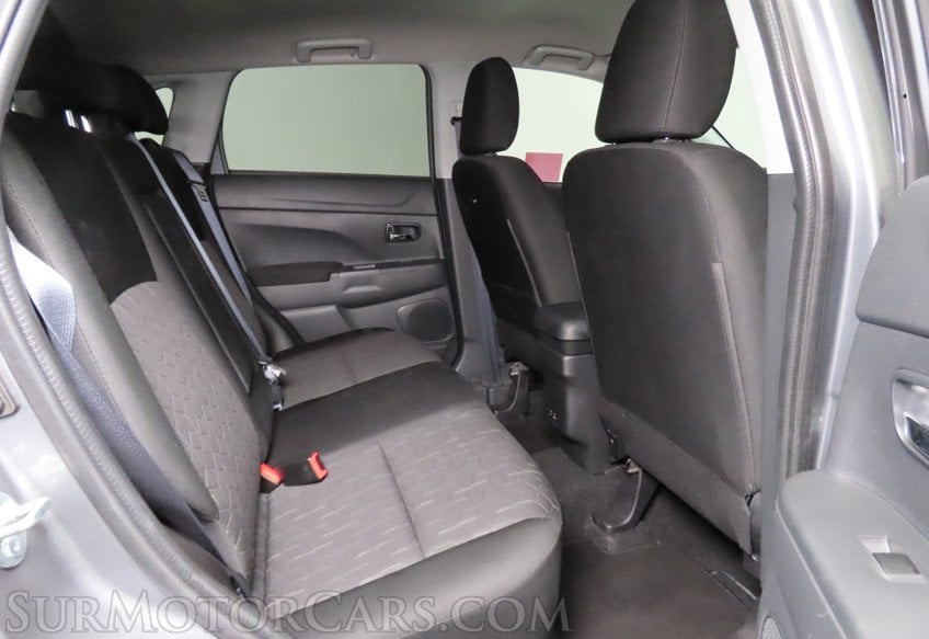 2025 Mitsubishi Outlander Sport - Image 26