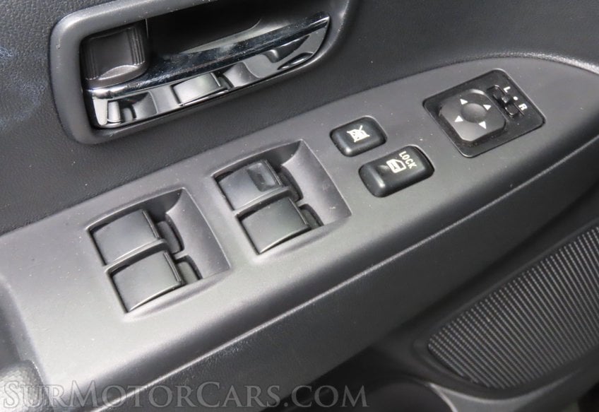 2025 Mitsubishi Outlander Sport - Image 39