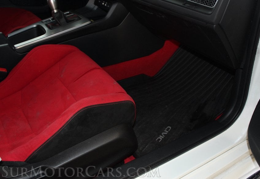 2025 Honda Civic Type R - Image 33