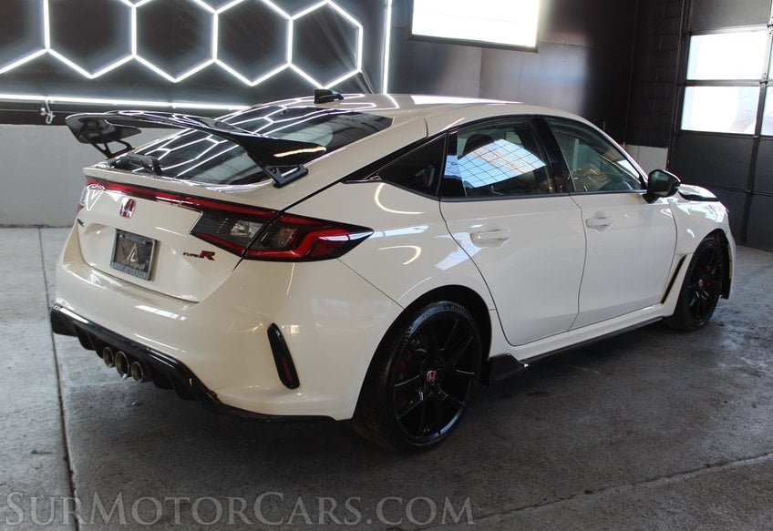 2025 Honda Civic Type R - Image 7