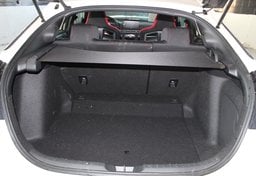 2025 Honda Civic Type R - Image 38