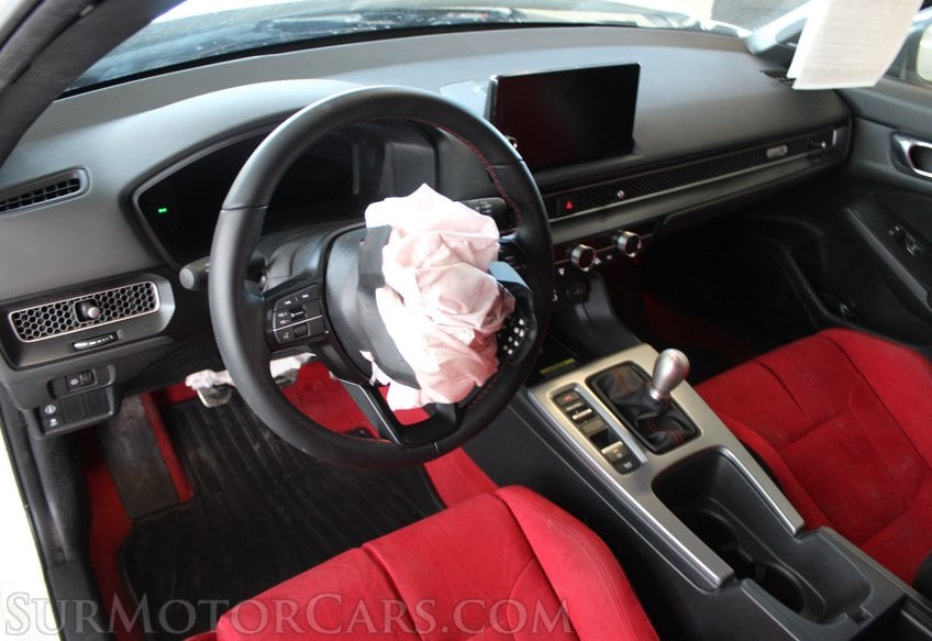 2025 Honda Civic Type R - Image 34