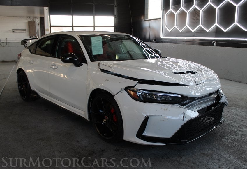 2025 Honda Civic Type R - Image 3