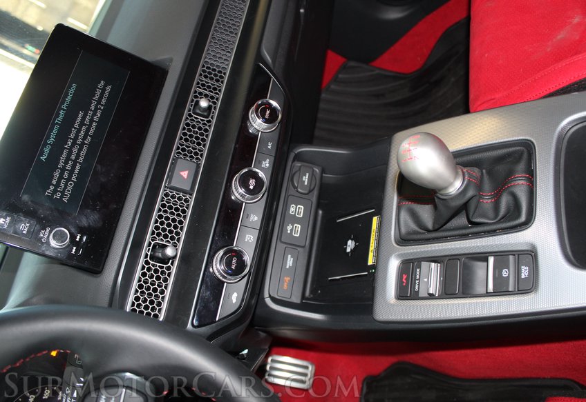 2025 Honda Civic Type R - Image 52