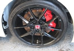 2025 Honda Civic Type R - Image 58