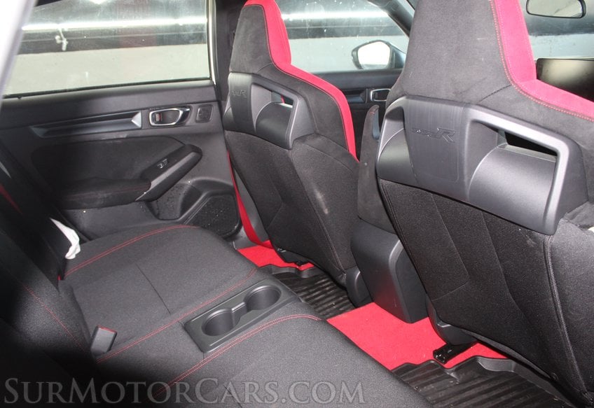 2025 Honda Civic Type R - Image 37