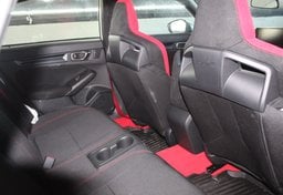 2025 Honda Civic Type R - Image 37