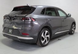 2024 Vinfast VF8  ECO - Image 6