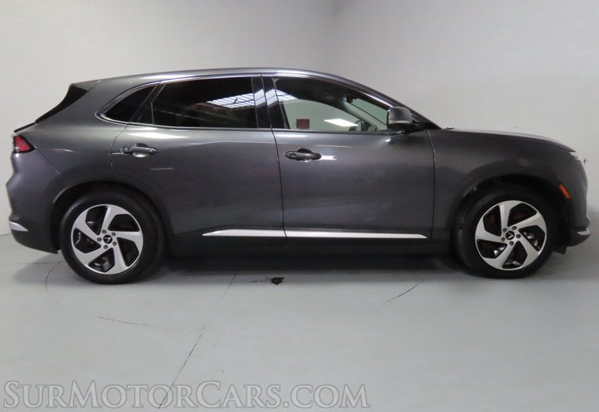 2024 Vinfast VF8 ECO - Image 9