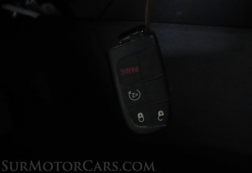 2025 Jeep Compass Limited - Image 32