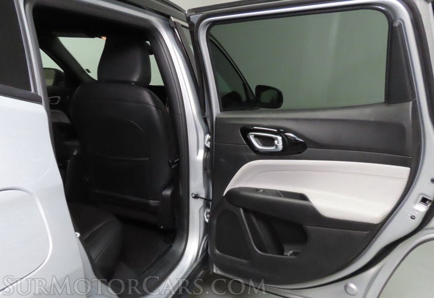 2025 Jeep Compass Limited - Image 22