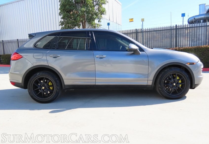2011 Porsche Cayenne - Image 54
