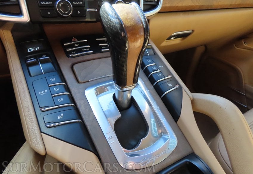 2011 Porsche Cayenne - Image 21