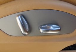 2011 Porsche Cayenne - Image 12