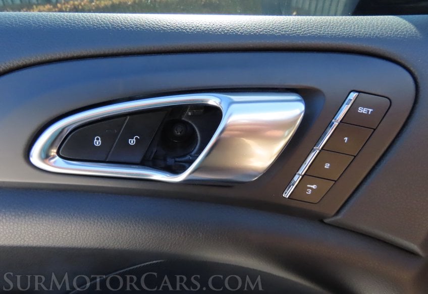 2011 Porsche Cayenne - Image 32