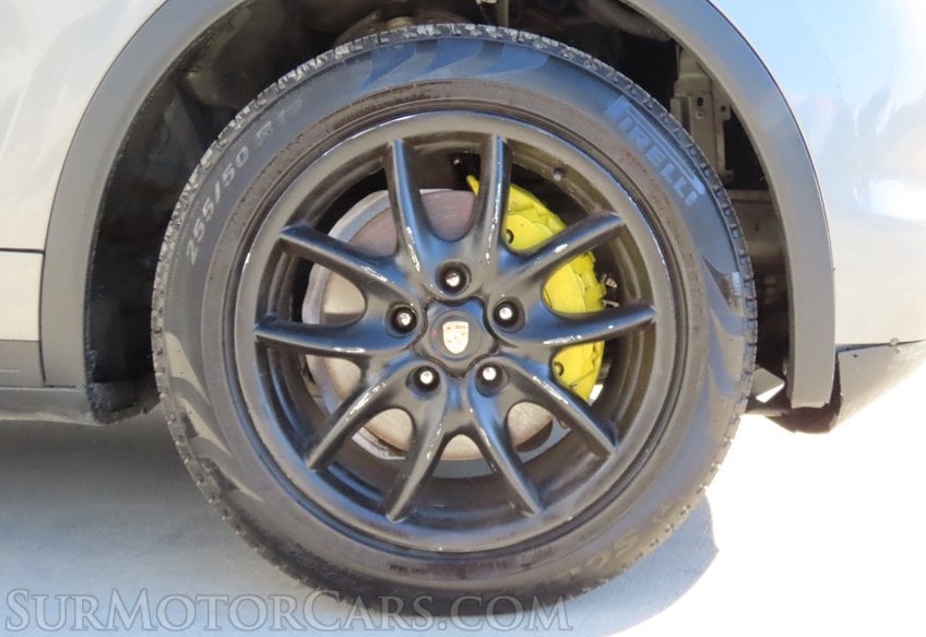2011 Porsche Cayenne - Image 8