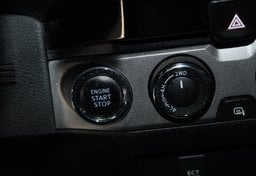 2016 Toyota Tacoma - Image 35