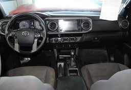 2016 Toyota Tacoma - Image 21