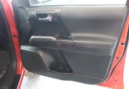 2016 Toyota Tacoma - Image 44