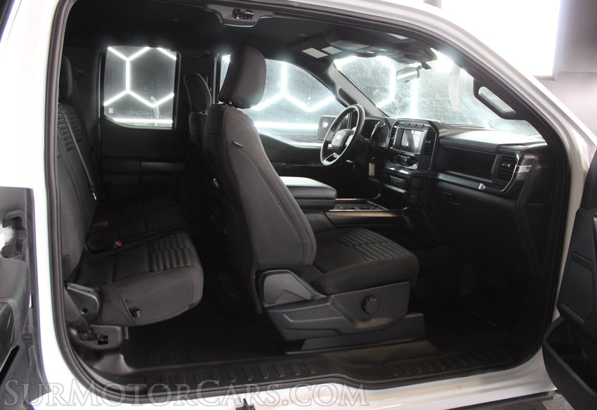 2023 Ford F-150 4x4 - Image 28