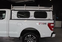 2023 Ford F-150 4x4 - Image 15