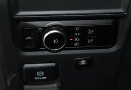 2023 Ford F-150 4x4 - Image 45