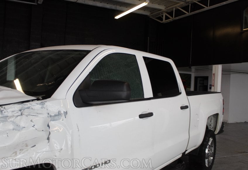 2016 Chevrolet Silverado 2500HD 4x4 - Image 14