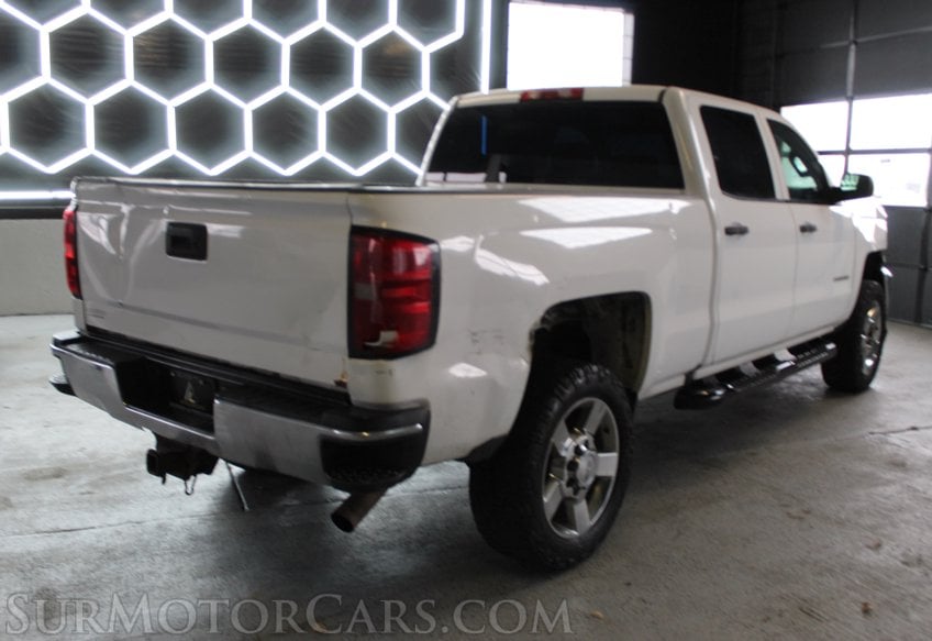2016 Chevrolet Silverado 2500HD 4x4 - Image 8