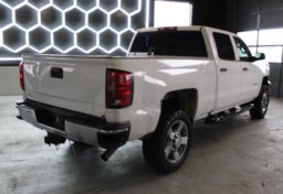 2016 Chevrolet Silverado 2500HD 4x4 - Image 8