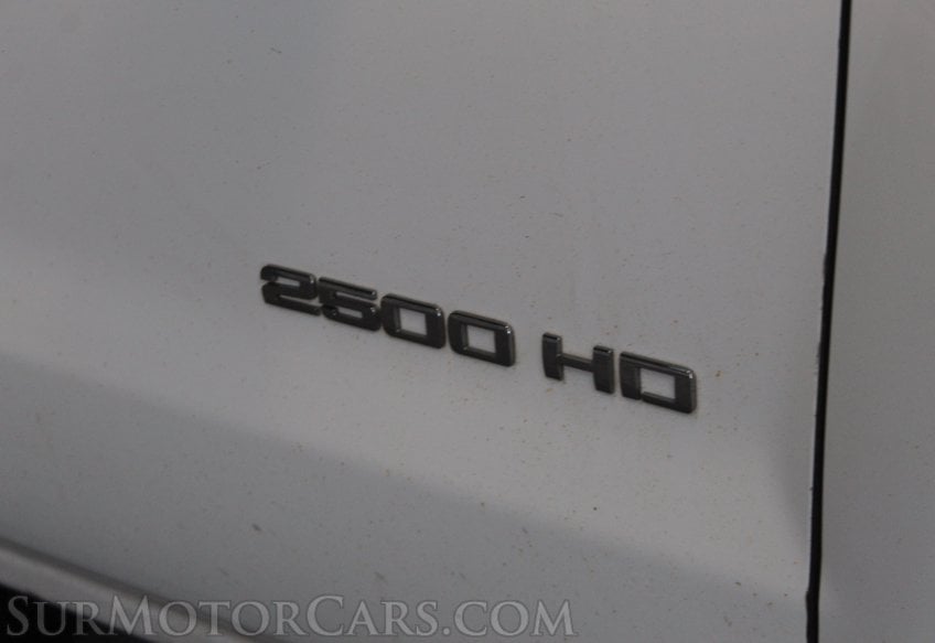 2016 Chevrolet Silverado 2500HD 4x4 - Image 23