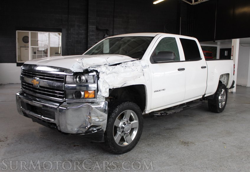 2016 Chevrolet Silverado 2500HD 4x4 - Image 4