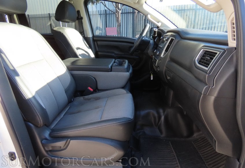 2019 Nissan Titan S - Image 28