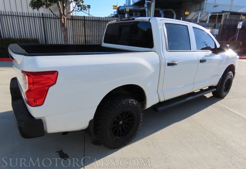 2019 Nissan Titan S - Image 8