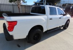 2019 Nissan Titan S - Image 8