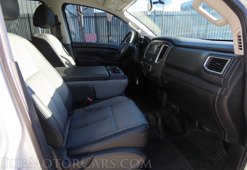 2019 Nissan Titan S - Image 23