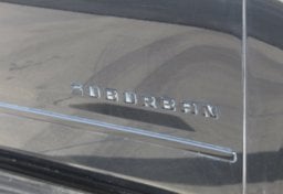 2020 Chevrolet Suburban Premier - Image 32