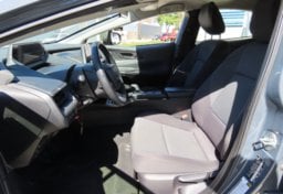 2023 Toyota Prius - Image 27