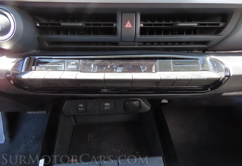 2023 Toyota Prius - Image 39