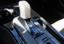 2023 Toyota Prius - Image 41