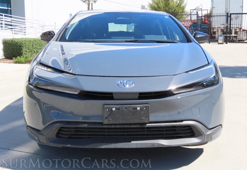 2023 Toyota Prius - Image 12