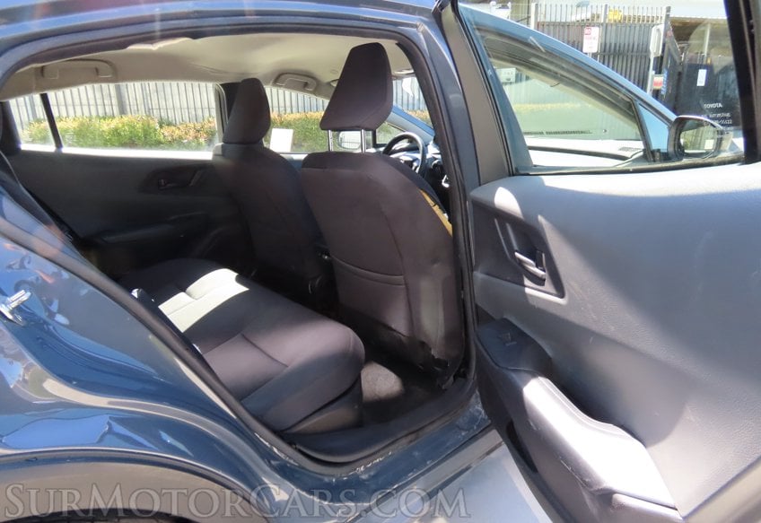 2023 Toyota Prius - Image 22